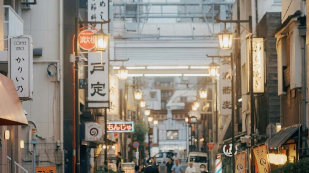 2025 Sweden Snapchat ကြော်ငြာစျေးနှုန်းများနှင့် Myanmar စျေးကွက်အတွက် လမ်းညွှန်