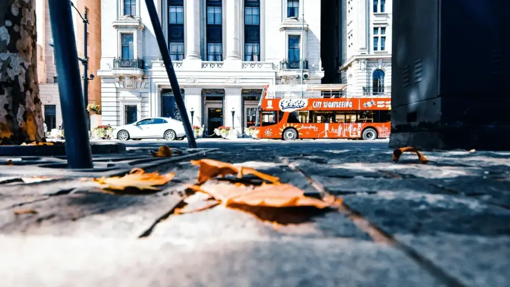 Qatar ရင်းနှီးတဲ့ Takatak ဖန်တီးသူများကို ဂိမ်း Community များတွင် အသိပညာ တိုးမြှင့်ဖို့ ရိုးရှင်းလမ်းညွှန်။ မဟာဗျူဟာ၊ outreach နည်းတွေ၊ KPI ပုံစံ နဲ့ local tips ပါဝင်။