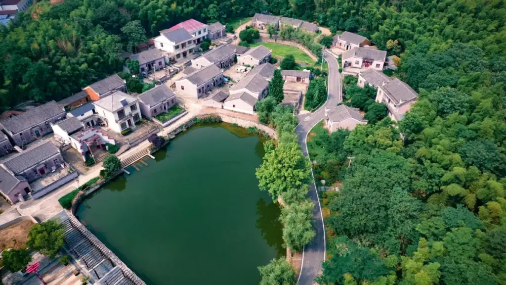 Pinterest ပေါ်က Argentina ဘရန်းတွေကို targeting ပြီး paid sponsorships ဆွဲယူမယ့် Myanmar creators များအတွက် လက်တွေ့လမ်းစဉ်၊ tool တွေ၊ pitch ဖော်မက်နဲ့ localised tactics တွေ။