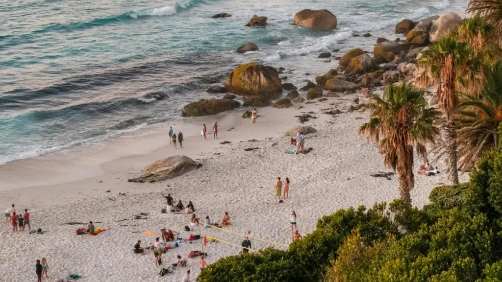 မြန်မာ content creators များအတွက် Etsy ပေါ် Bulgaria brands တွေကို ဆက်သွယ်၊ review အတွက် pitch ပို့နည်းများ၊ လက်တွေ့ templates ၊ နဲ့ platform-specific tactics များ။