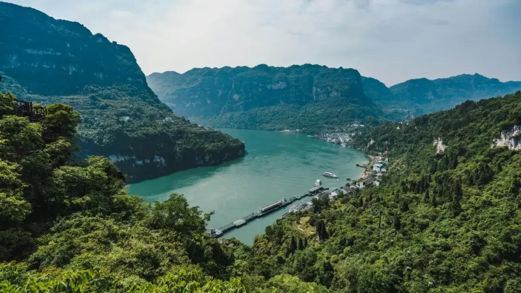 Netflix အပေါ် Ethiopia brand တွေကို Myanmar မှာ creator တွေက cross‑promo ဖျော်ဖြေချင်ရင် လက်တွေ့ actionable နည်းလမ်း၊ influencer tactic နဲ့ local insight များ။