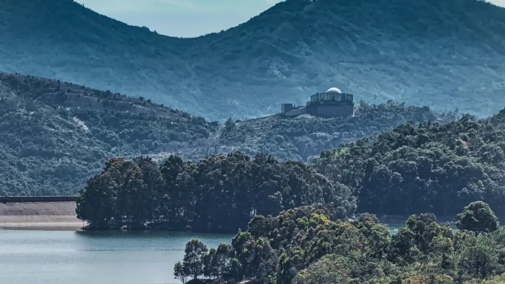 Bahrain ရှိ Apple Music creators တွေရှာဖို့ practical နည်းလမ်း၊ local insight တွေ၊ platform tools နဲ့ outreach စတрат နည်းတွေကို မြန်မာလိုရှင်းပြထားပါတယ်။