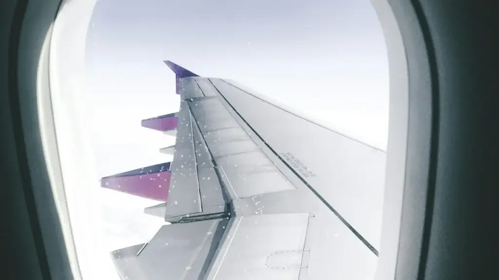 Etsy ပေါ် Sweden ထုတ်ကုန်ရှာပြီး unboxing နဲ့ testimonial ဗီဒီယိုရဖို့ practical နည်းလမ်းတွေ၊ outreach templates၊ local insight တွေနဲ့ marketing risks ကို မြန်မာလိုရှင်းပြထားပါတယ်။