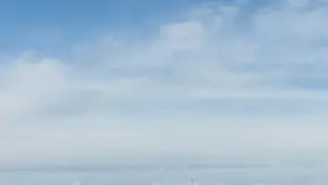 ခရိုအေးရှား VK ကရီเอတာတွေကို ဘယ်လိုရွေးမလဲ၊ ရာသီလိုက်ဖက်ရှင်နဲ့တင်ရိုက်ကူးဖို့ ဘာတွေစစ်ရမလဲဆိုတာ လက်တွေ့ကျကျရှင်းပြထားတယ်။